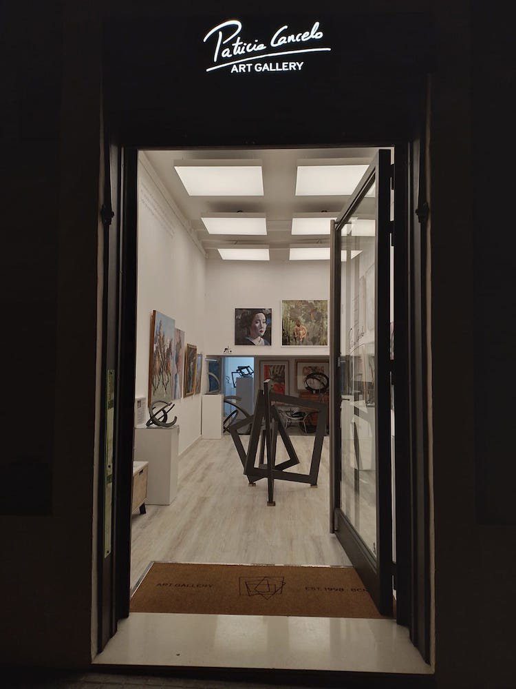 Georgia auf der Vernissage von Patricia Cancelo Art Gallery, Barcelona